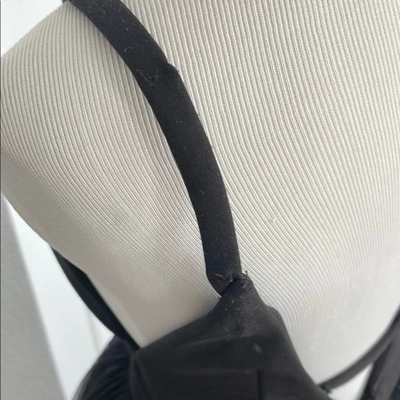 Mac Duggal Plunge Neck, Low Back Full Skirt Black Evening Gown - Picture 5 of 13